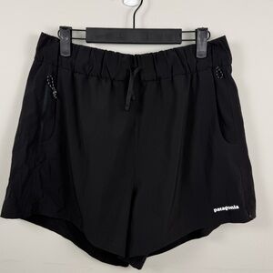 NWOT Patagonia Women’s Terrebonne Shorts, Color: Black, Size: L